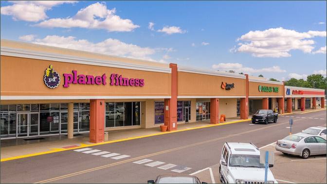 Dayton Oh Airway Center Retail Space For Lease Mid America